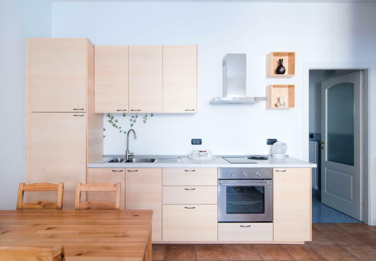 Al Piccolo Molo Apartment Como Ngoại thất bức ảnh