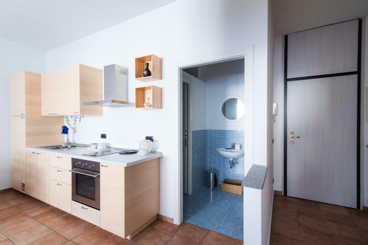 Al Piccolo Molo Apartment Como Ngoại thất bức ảnh