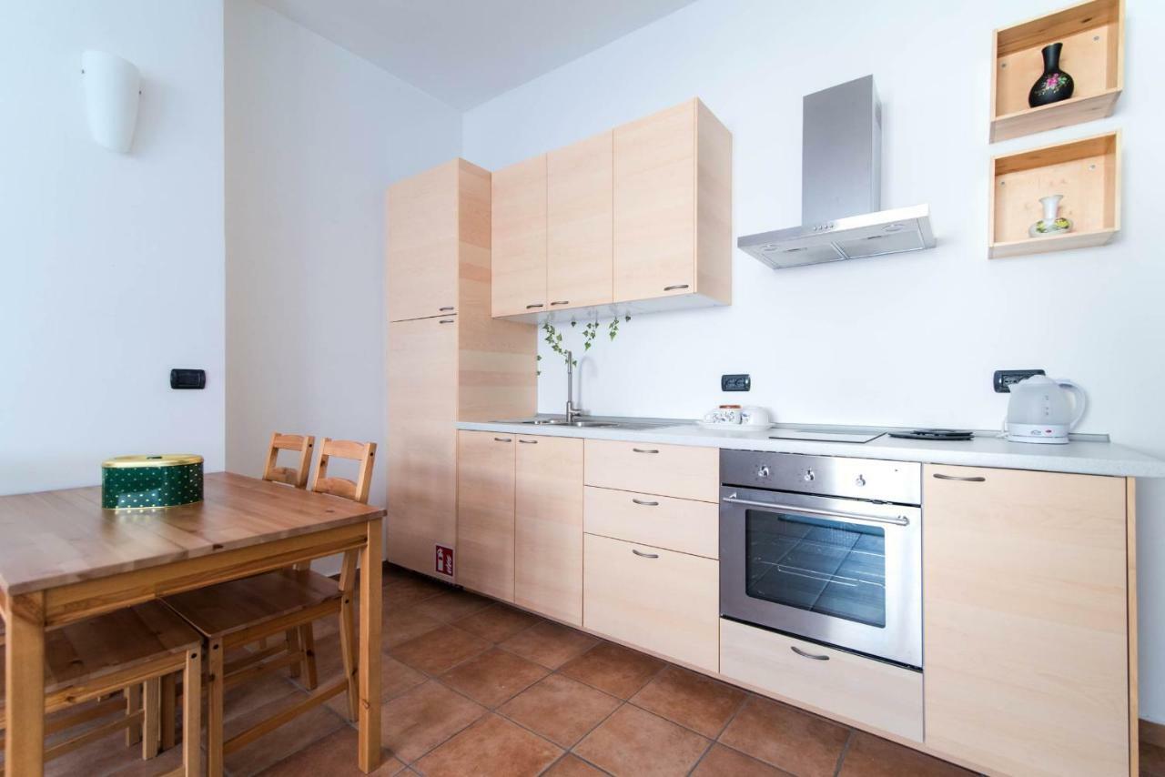 Al Piccolo Molo Apartment Como Ngoại thất bức ảnh